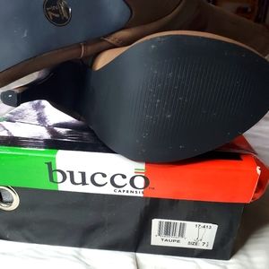 Bucco knee-high boots